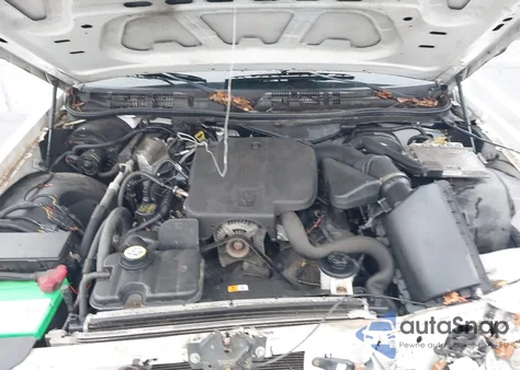 2009 Ford Crown Victoria Commercial Regular Wheelbase from USA, damaged, VIN 2FAHP72V79X113710